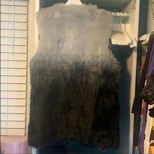 Black and gray ombré vest INC